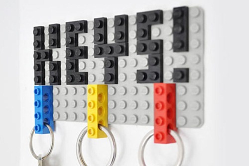 Idea para decorar con Lego (y guardar bien las llaves)